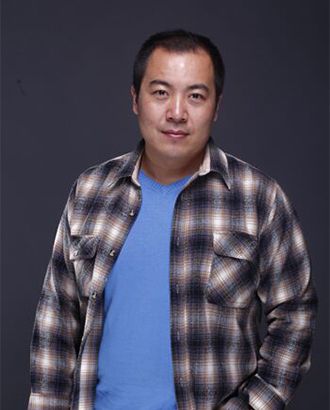艹逼哦哦哦影视表演部部主任、表演教师